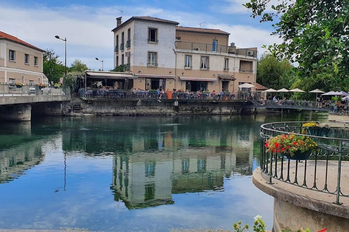 Fontaine-de-Vaucluse Sorgue Source