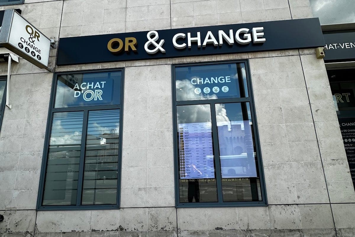 Currency & cost