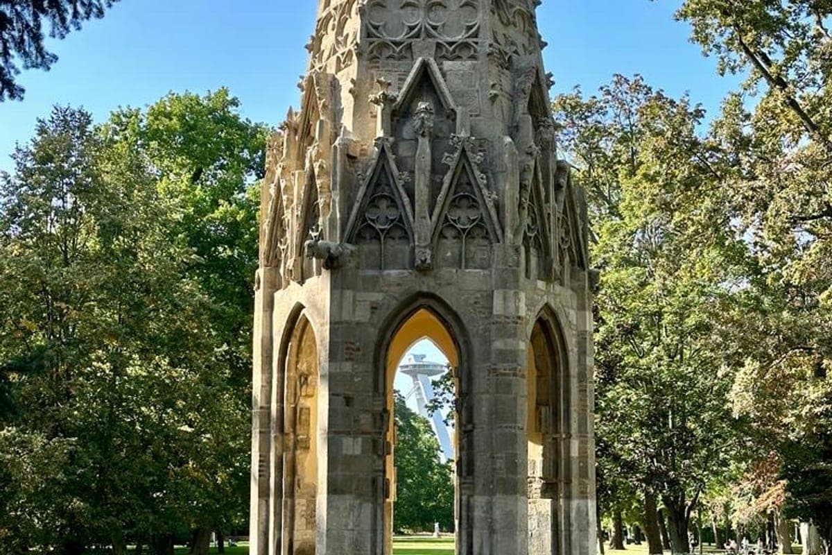 Danube embankment at Sad Janka Kráľa