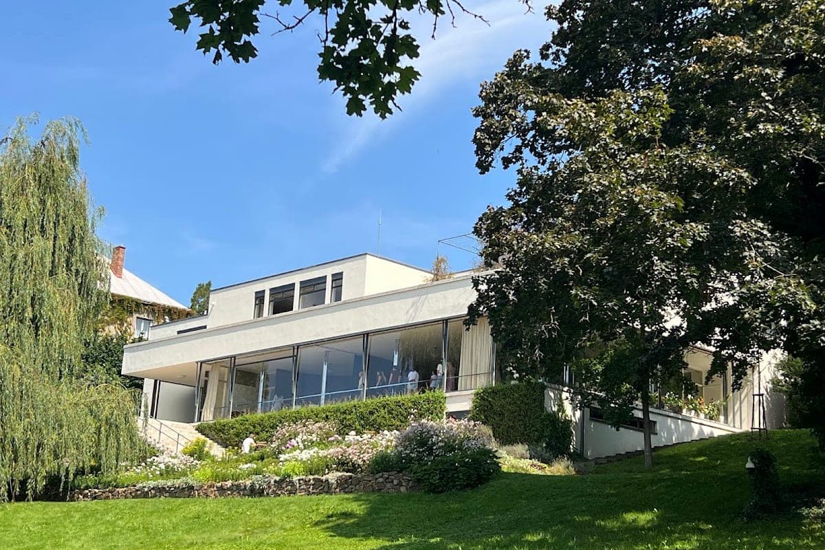 Villa Tugendhat (exterior)