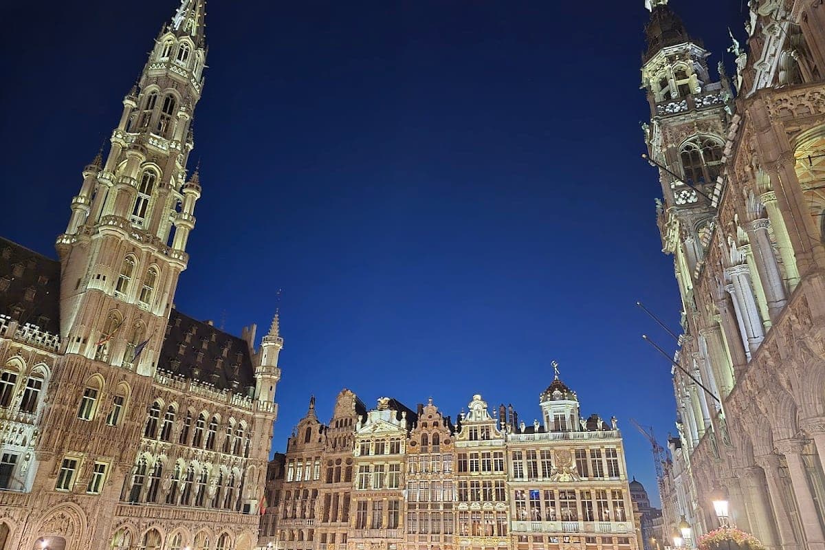 Grand Place (Early Morning)