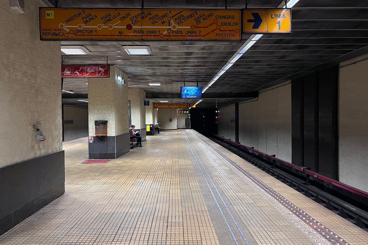 Bucharest metro & STB network