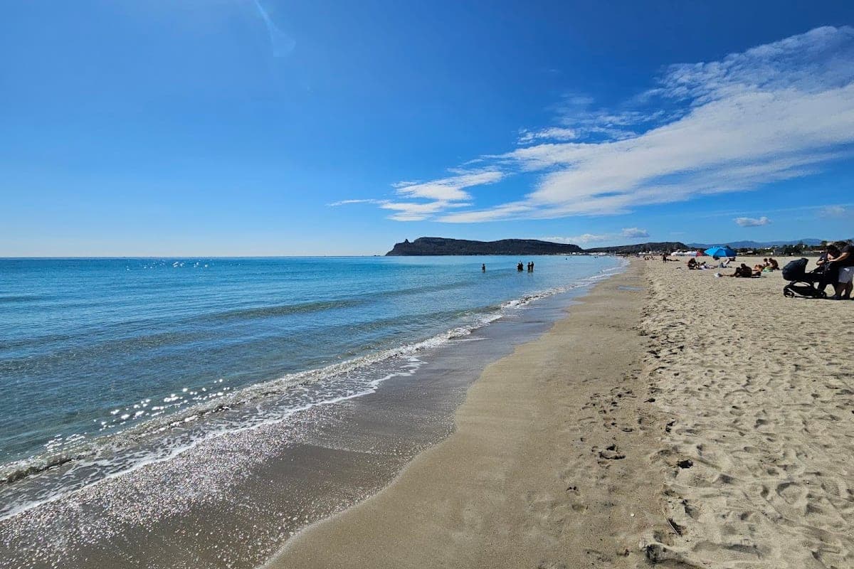 Poetto Dog Beach (Spiaggia per cani)