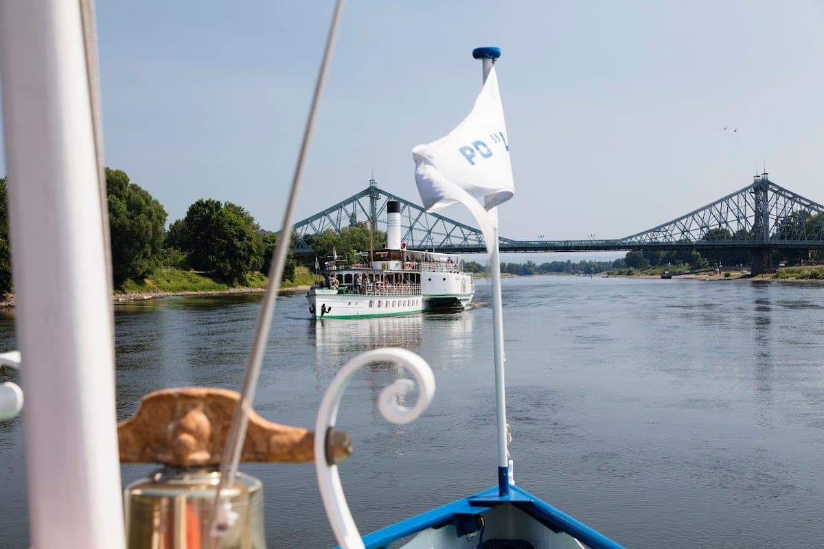 Sächsische Dampfschifffahrt (paddle steamer cruise)