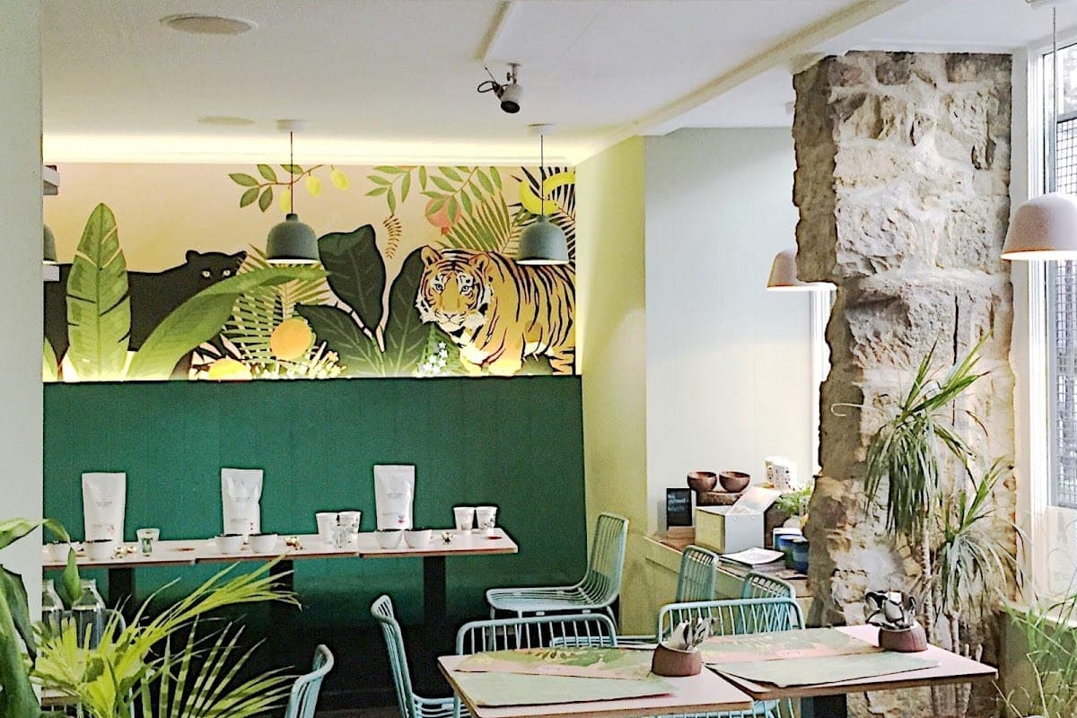 Hula Juice Bar & Kitchen