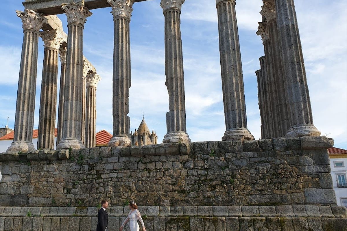 Best season for visiting Évora with a dog