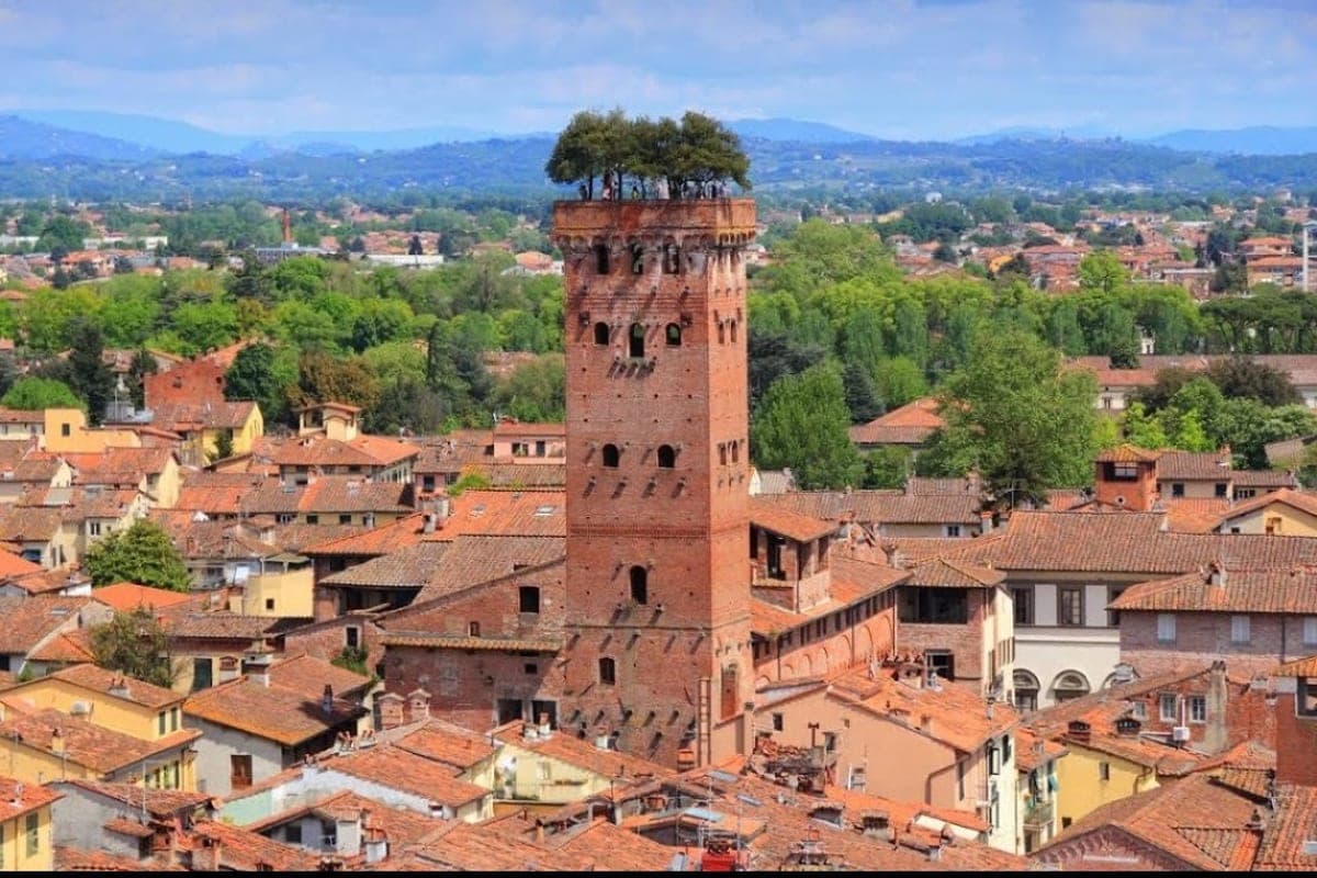 Guinigi Tower