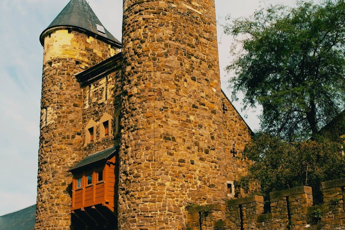 Helpoort & Medieval Walls