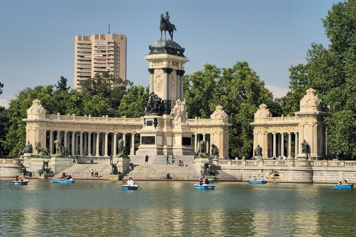 Retiro Park (Parque del Buen Retiro)