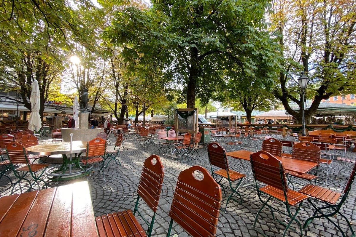 Gärtnerplatz Beer Garden