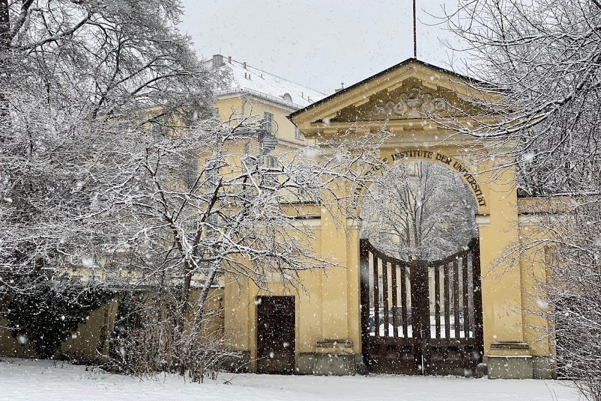 Tierärztliche Fakultät — LMU München (Veterinary University Clinic)