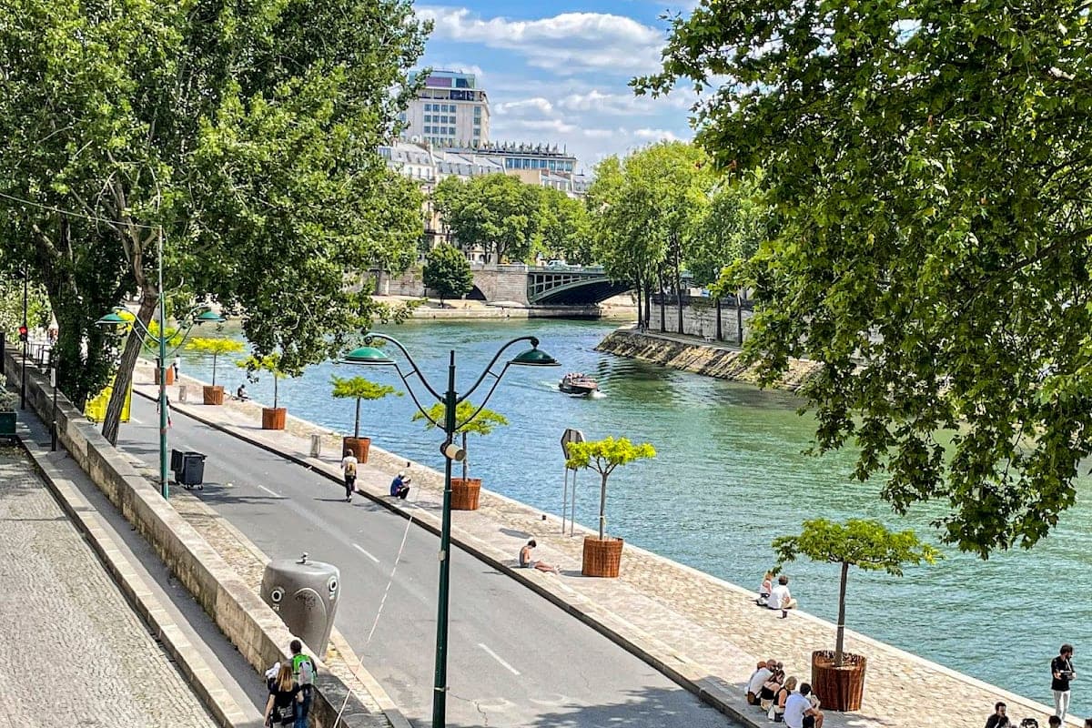 Paris Plages — Quais de Seine