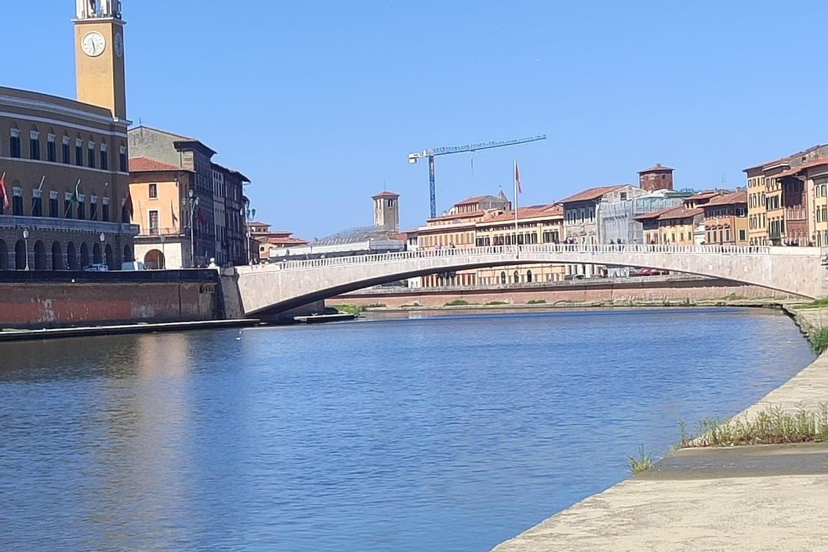 Lungarno Mediceo & Lungarno Pacinotti