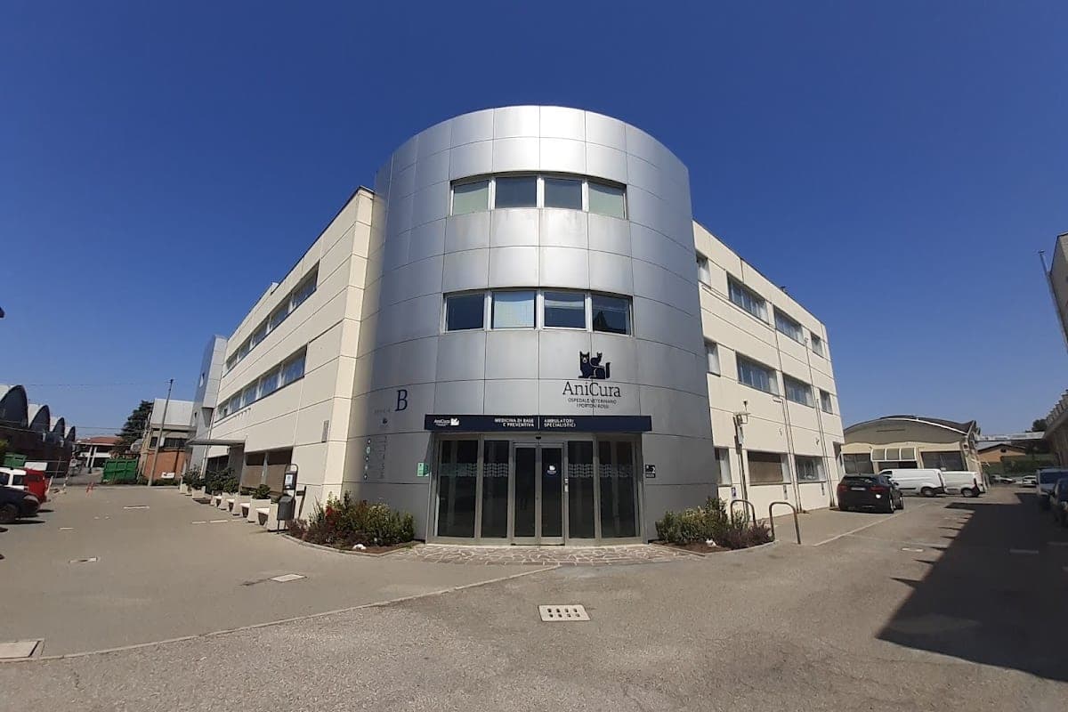 Ospedale Veterinario I Portoni Rossi (near Rome)