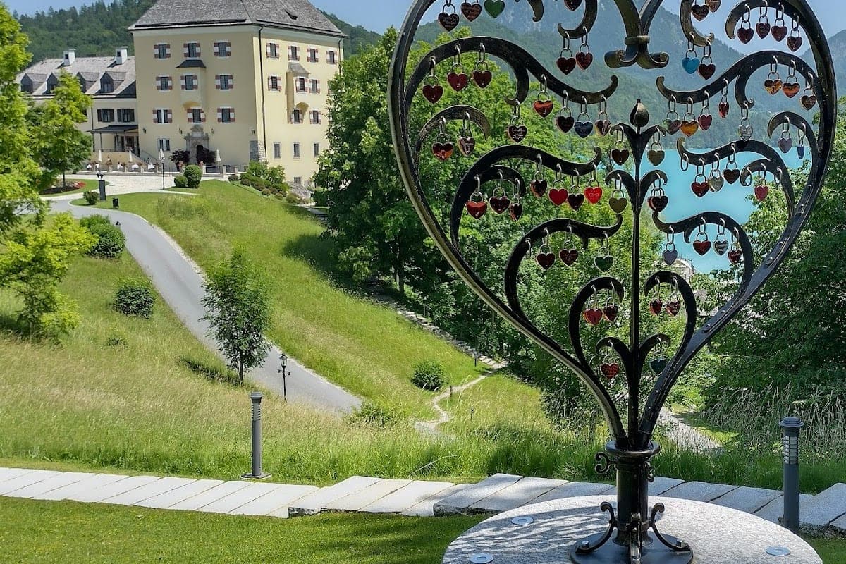 Fuschlsee (dog-accessible shore near Fuschl am See)