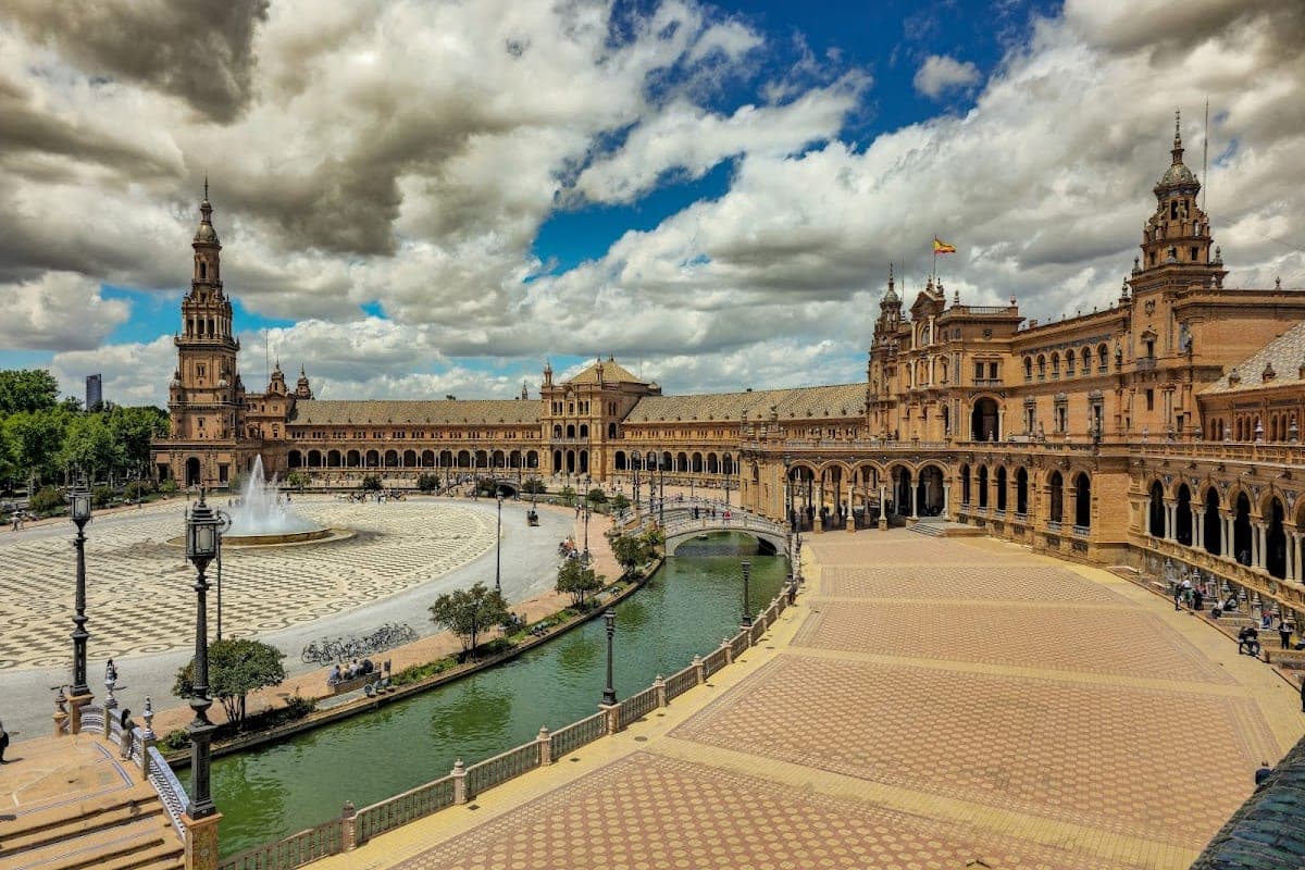 Plaza de España (exterior)
