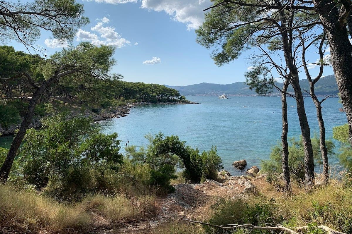 Marjan Hill Rocky Coves (Bene area)