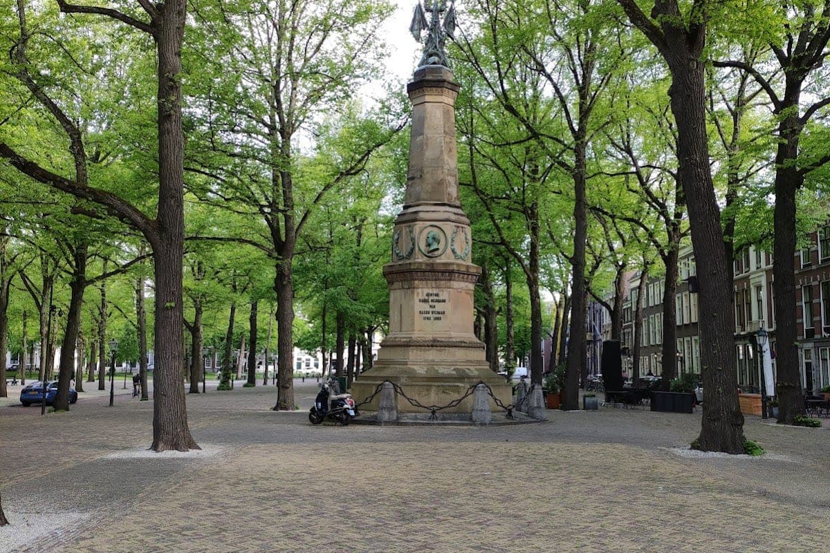 Lange Voorhout
