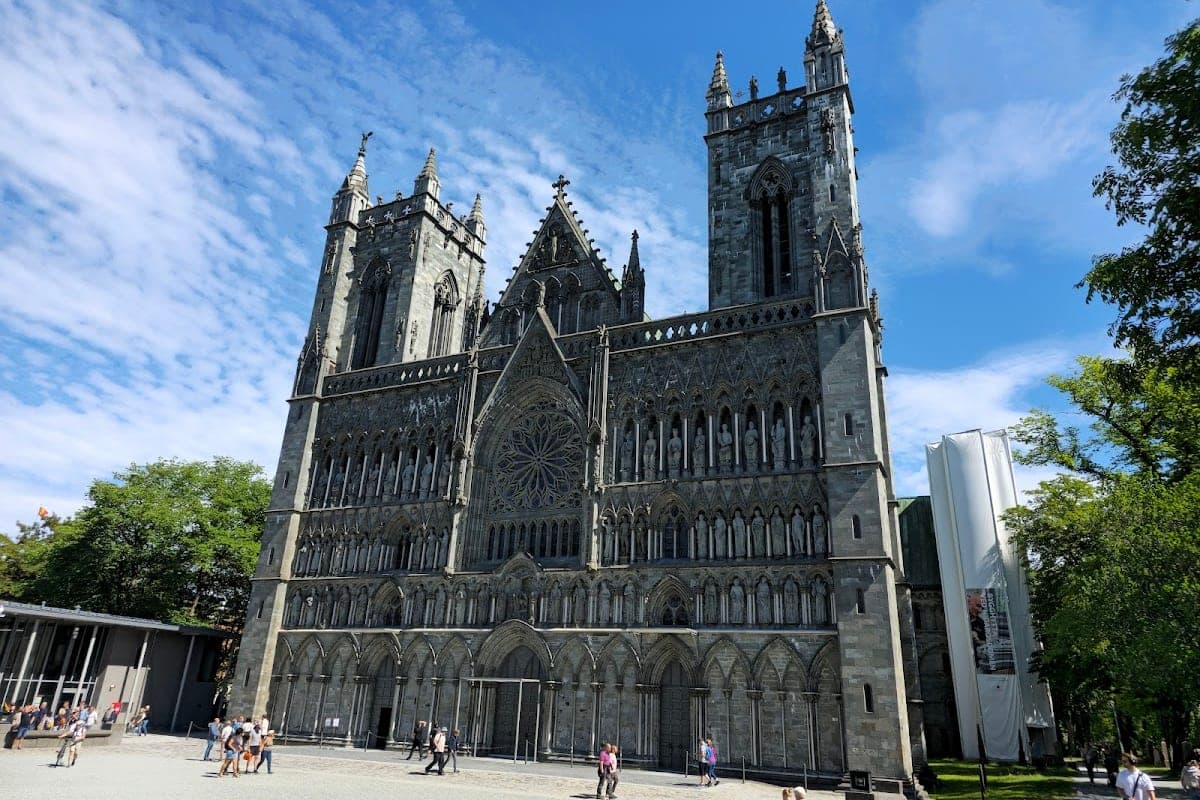 Best season for visiting Trondheim with a dog