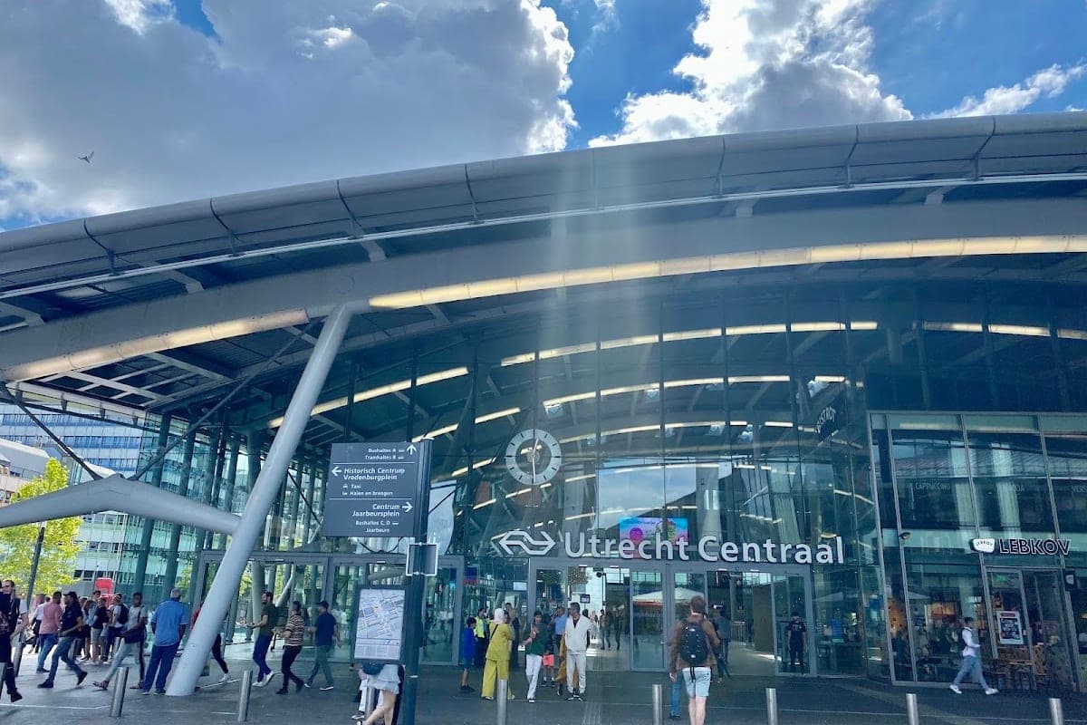 NS Trains (Utrecht Centraal)