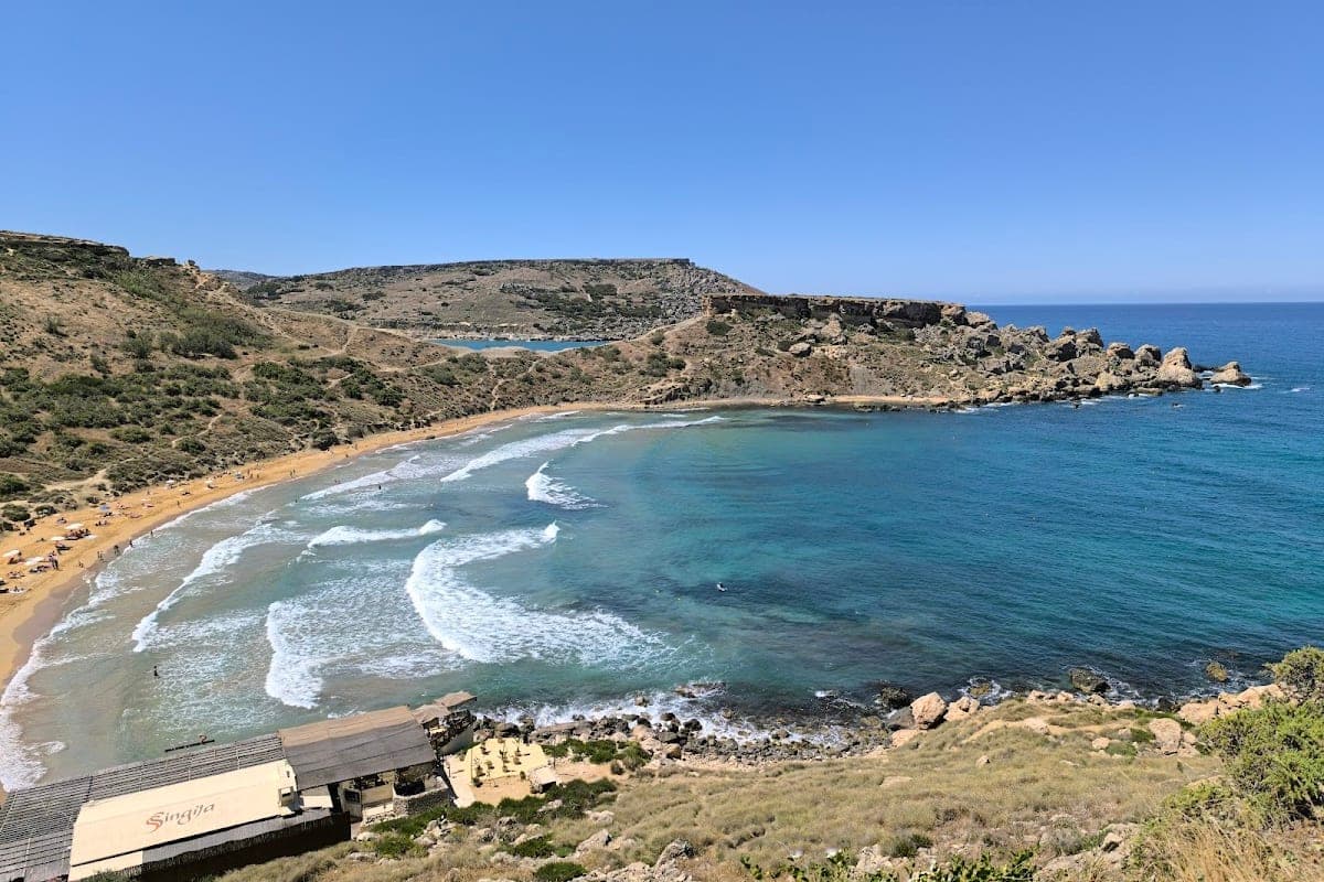 Riviera Bay (Għajn Tuffieħa) — winter only