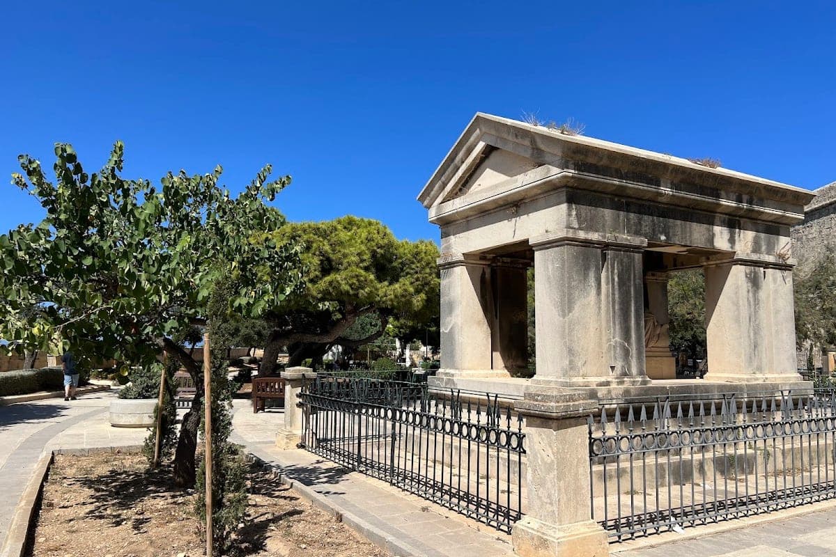 Hastings Gardens