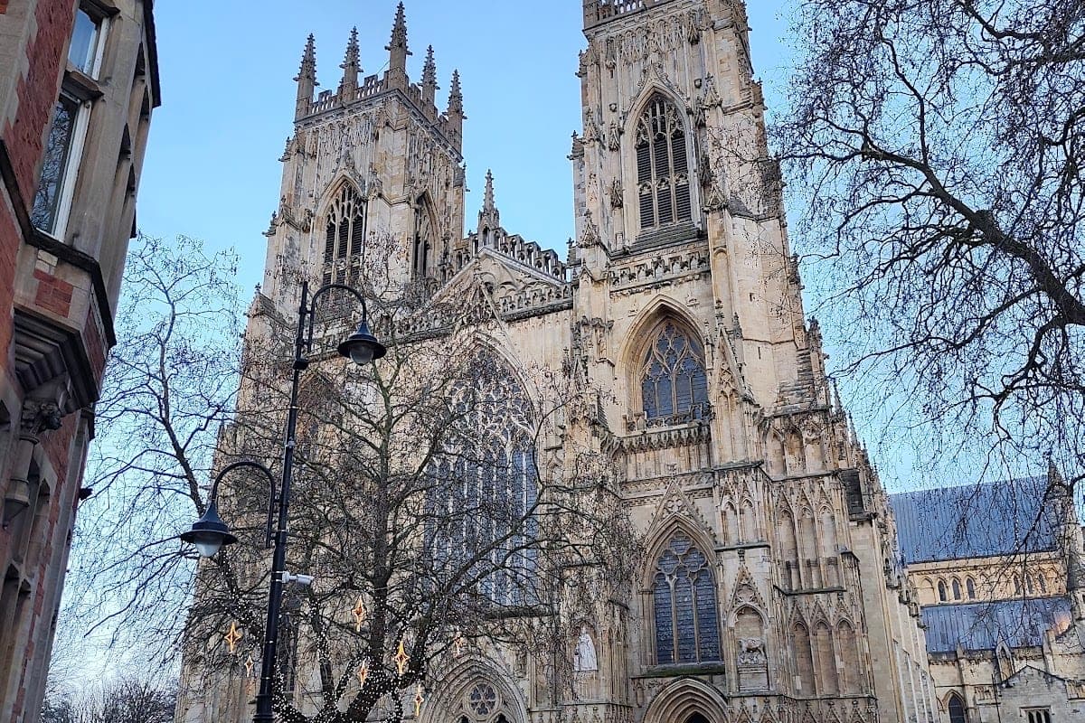 Best season for visiting York with a dog