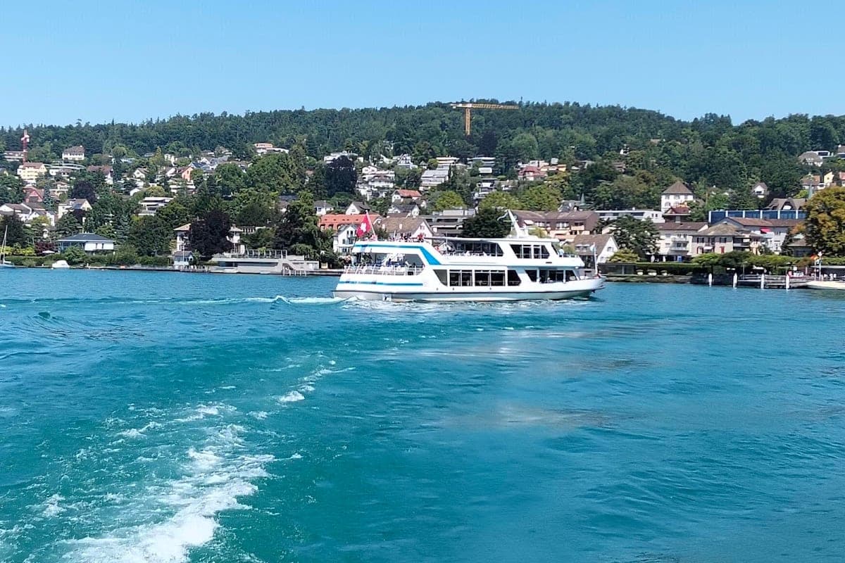 Zürichsee Lake Boat Tour