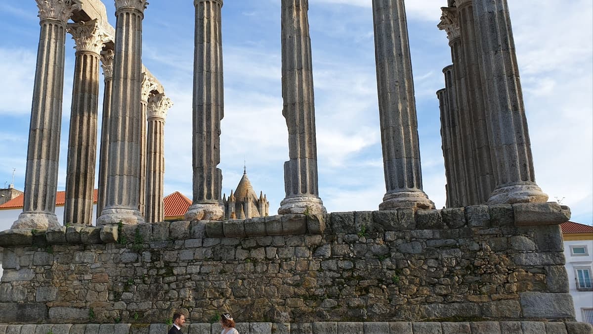 Évora