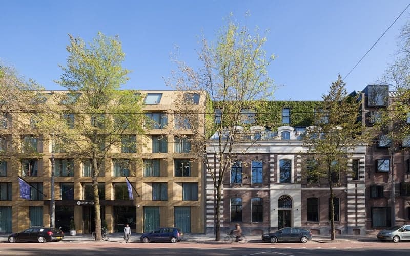 Hyatt Regency Amsterdam: Dog-friendly hotel in Amsterdam