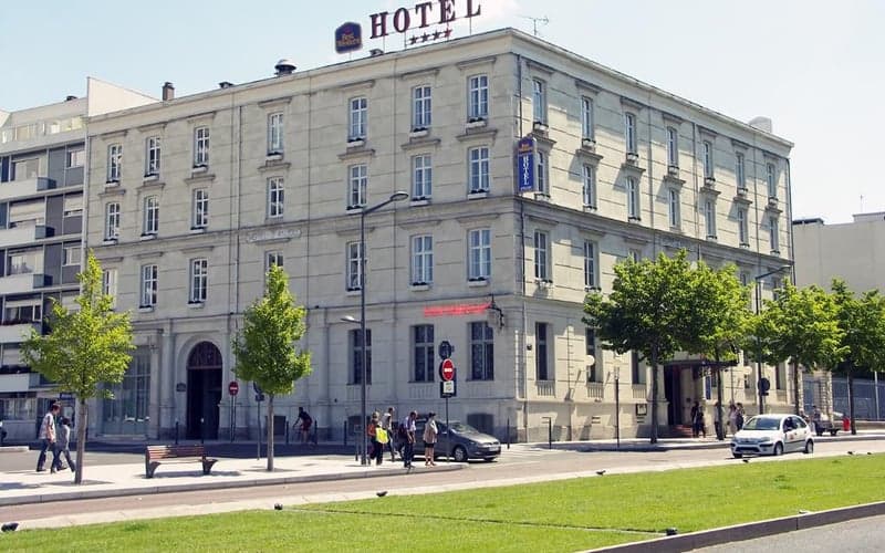 Best Western Plus Hôtel d'Anjou: Dog-friendly hotel in Angers