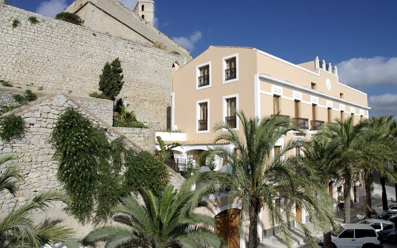 Hotel Mirador de Dalt Vila: Luxury hotel in Ibiza