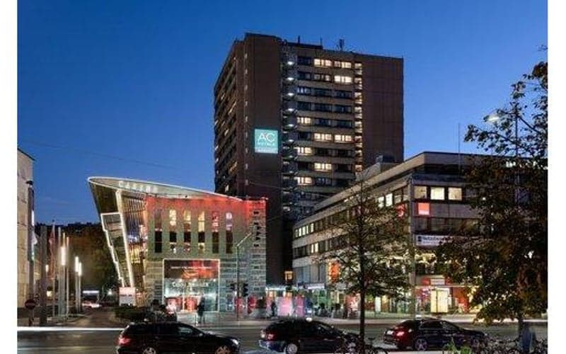 AC Hotel by Marriott Innsbruck: Se admiten gatos hotel in Innsbruck