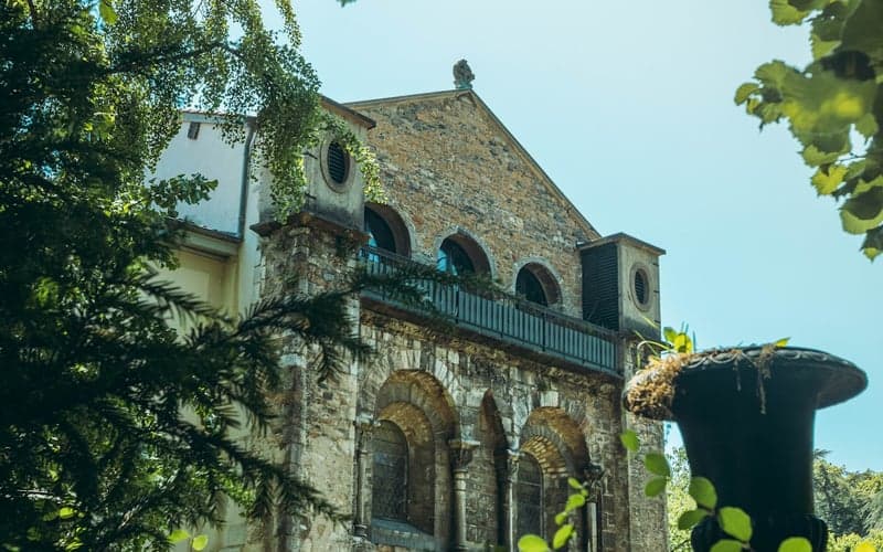 Les Suites de l'Ile Barbe