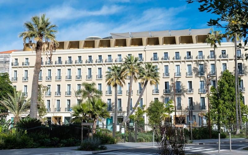 Maison Albar - Le Victoria: Beach Access hotel in Nice