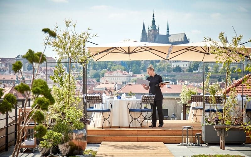 Four Seasons Hotel Prague: Near Parks hotel in Prague