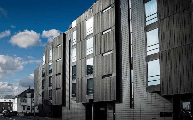 Black Pearl Apartment Hotel