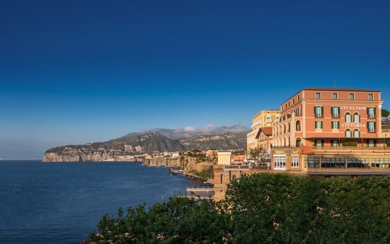 Grand Hotel Excelsior Vittoria: Cat-friendly hotel in Sorrento