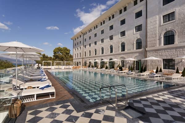 Brown Beach House Hotel & Spa