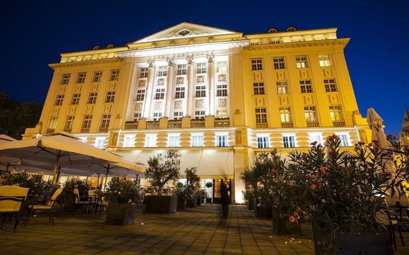 Esplanade Zagreb Hotel: Se admiten gatos hotel in Zagreb
