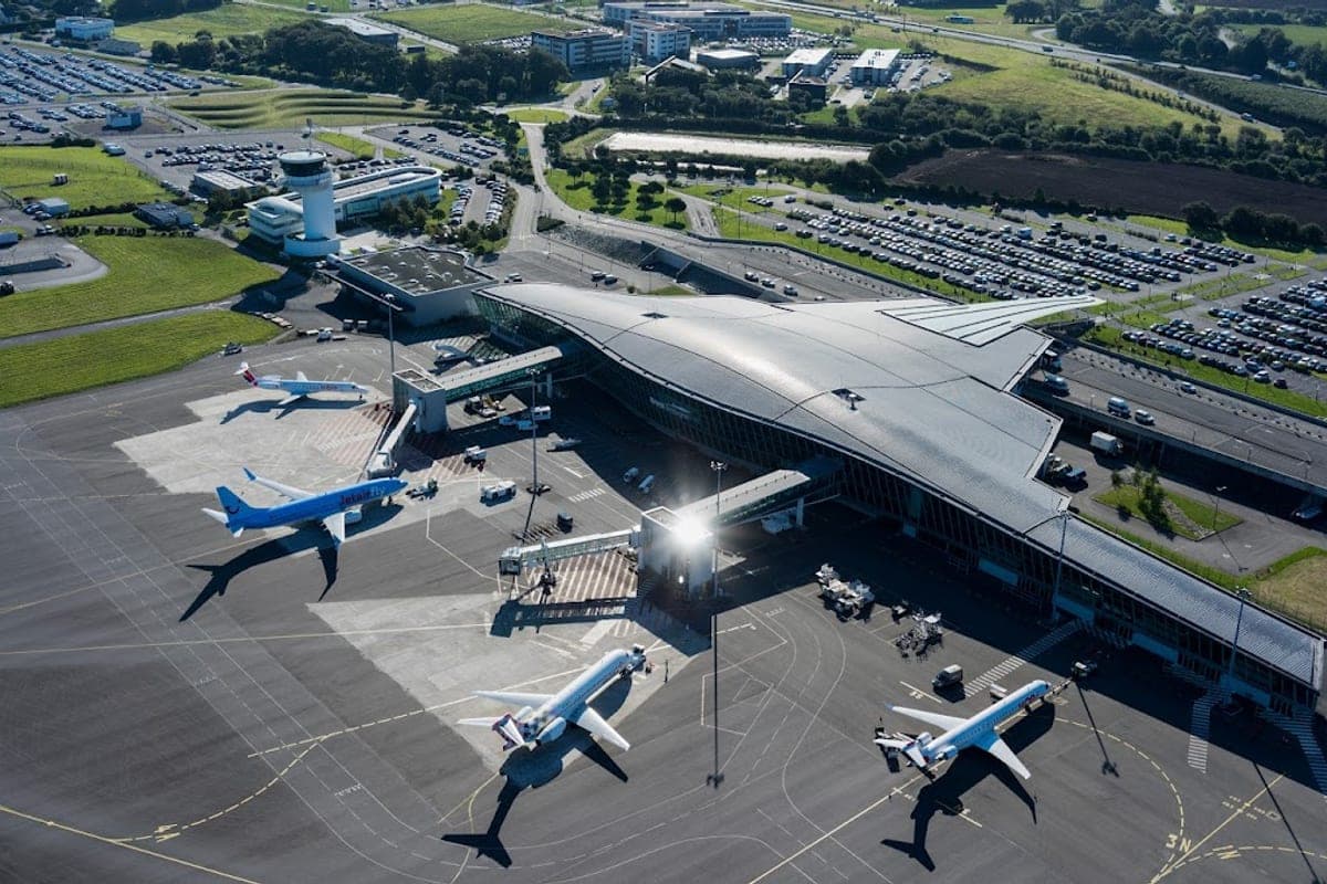 Brest-Bretagne Airport (BES)