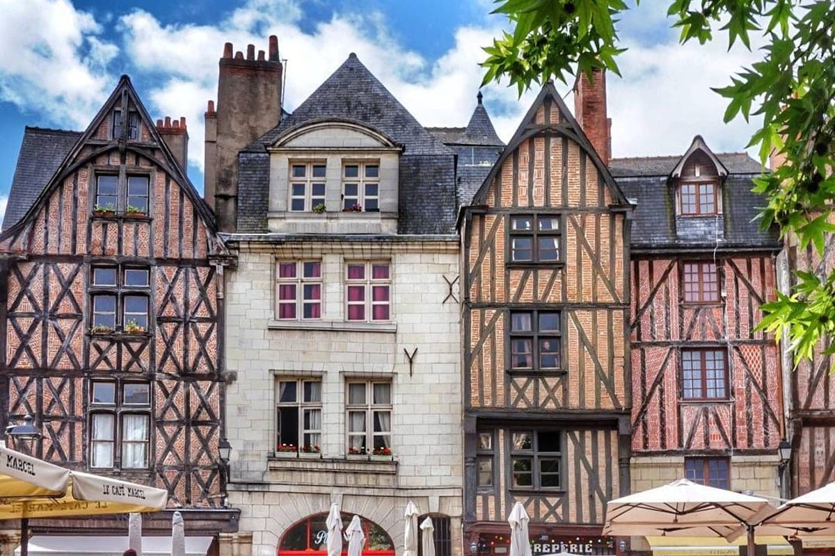 Summer Heat in Vieux-Tours