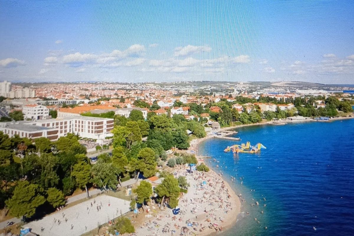 Summer Heat & Beach Ban Window