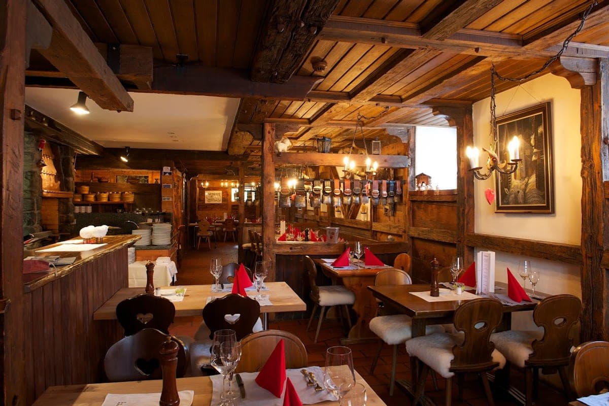 Restaurant Schรคferstube (Hotel Julen)