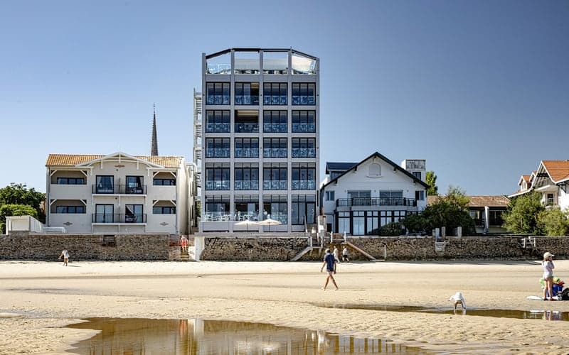 Les Vagues Hotel & Spa: Acceso a la playa hotel in Arcachon