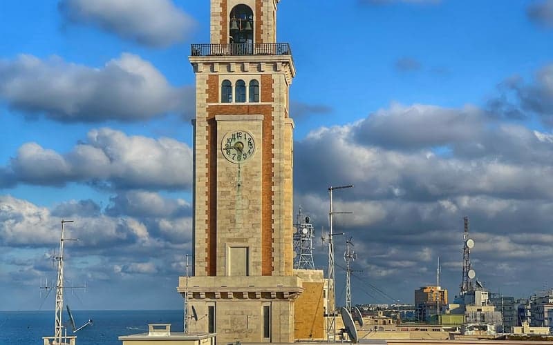 JR Hotels Bari Grande Albergo delle Nazioni: Acceso a la playa hotel in Bari