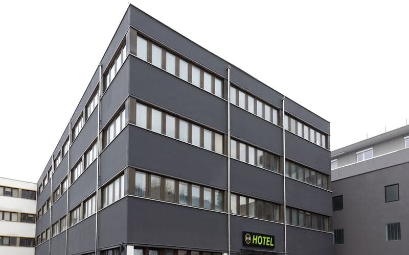 B&B Hotel Bolzano: Se admiten perros hotel in Bolzano