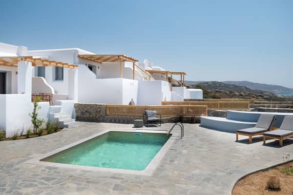 Mirabelle Luxury Villas: Beach Access hotel in Naxos